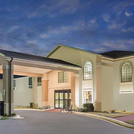 Super 8 By Wyndham Dawsonville Buitenkant foto