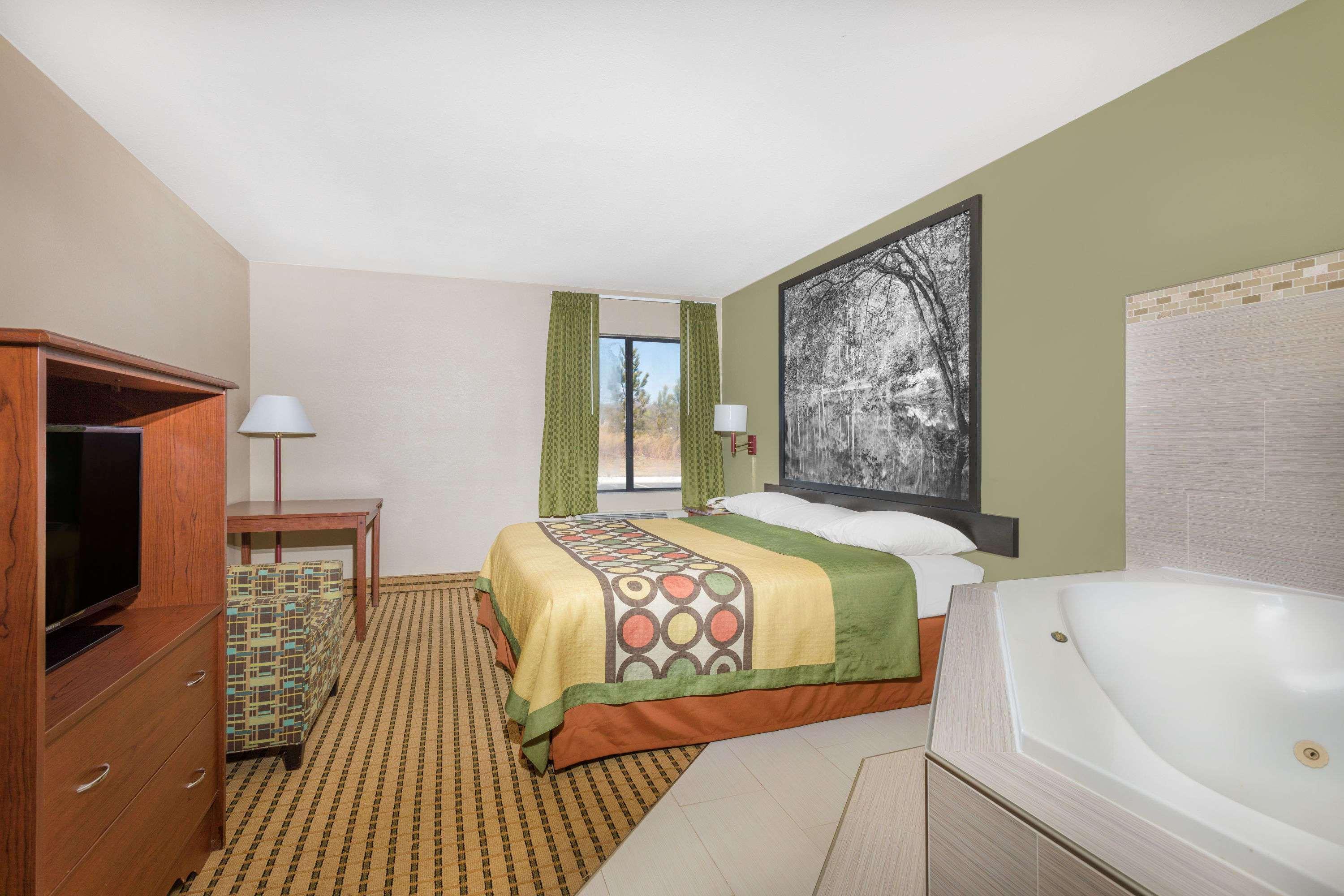 Super 8 By Wyndham Dawsonville Buitenkant foto