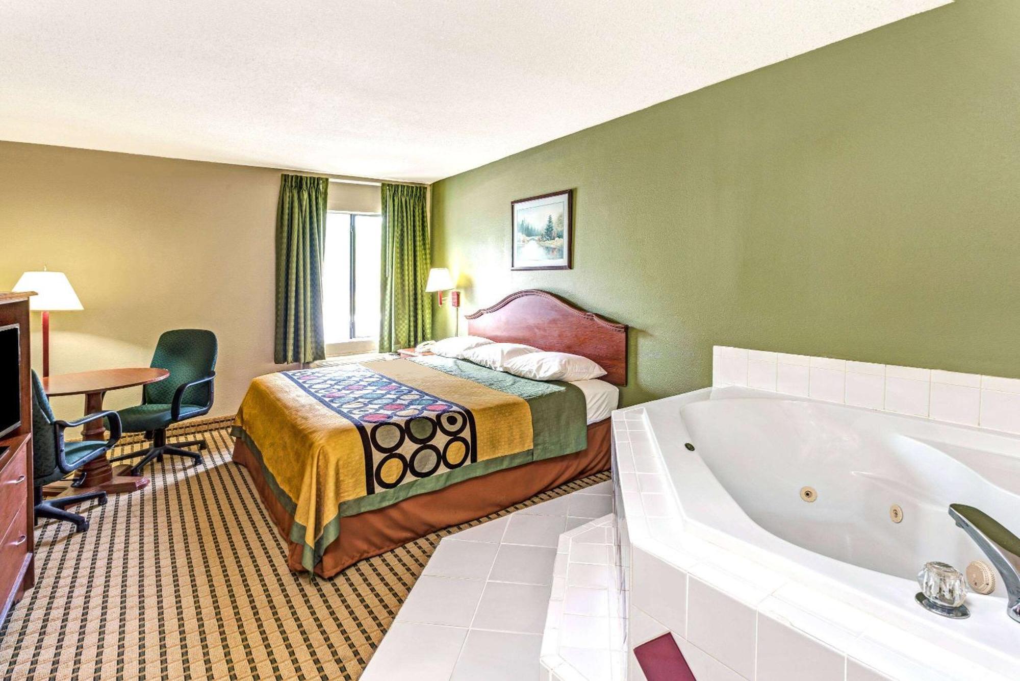 Super 8 By Wyndham Dawsonville Buitenkant foto